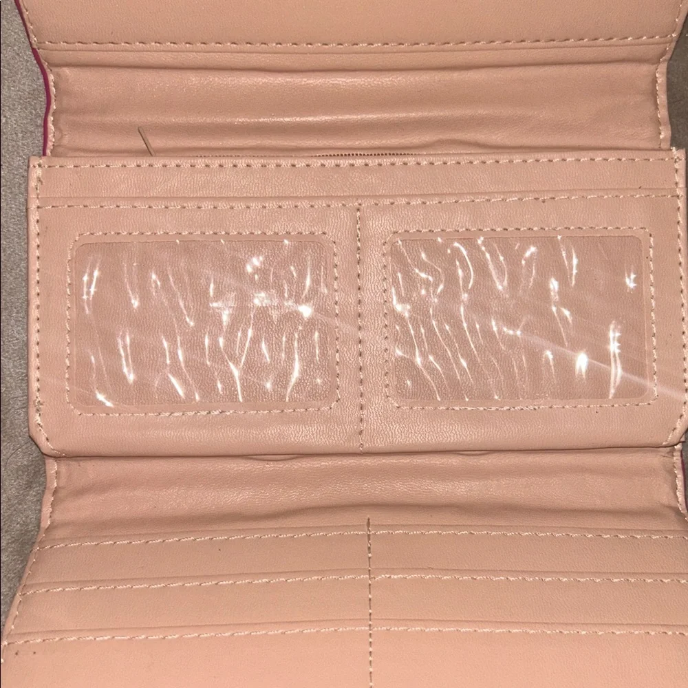 Pink Wallet with Bow Accent‎